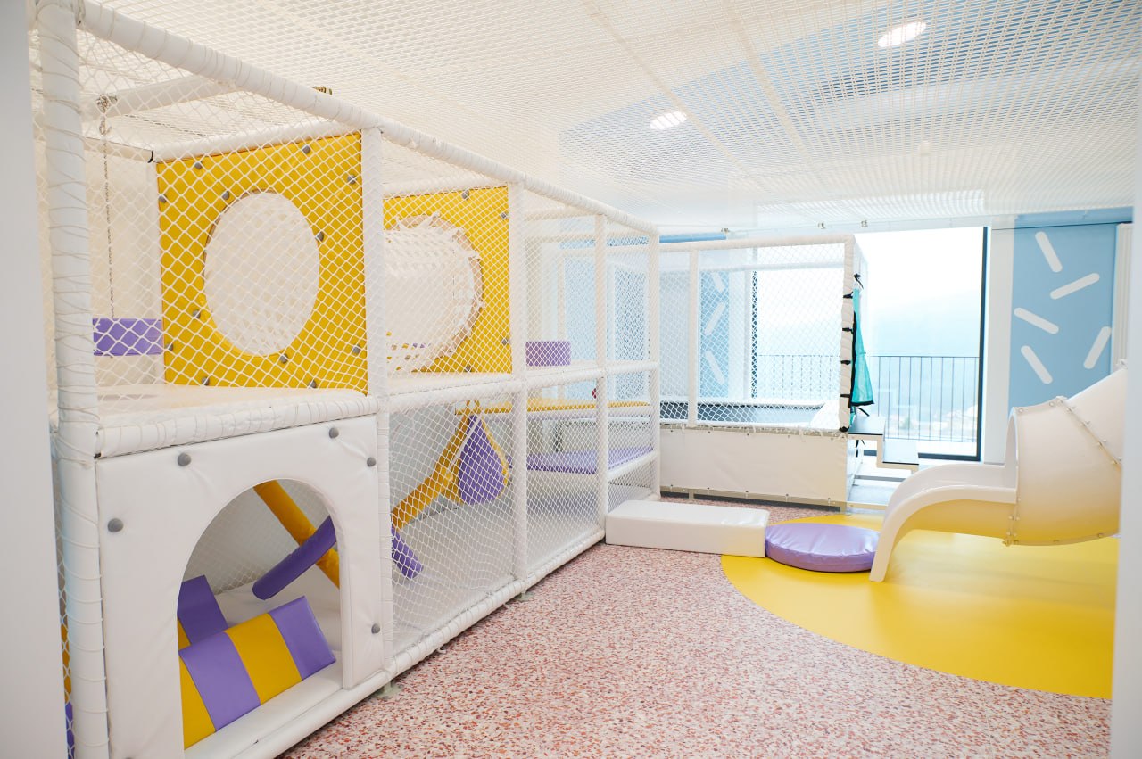 Дитячий клуб «Лис Микита» фото